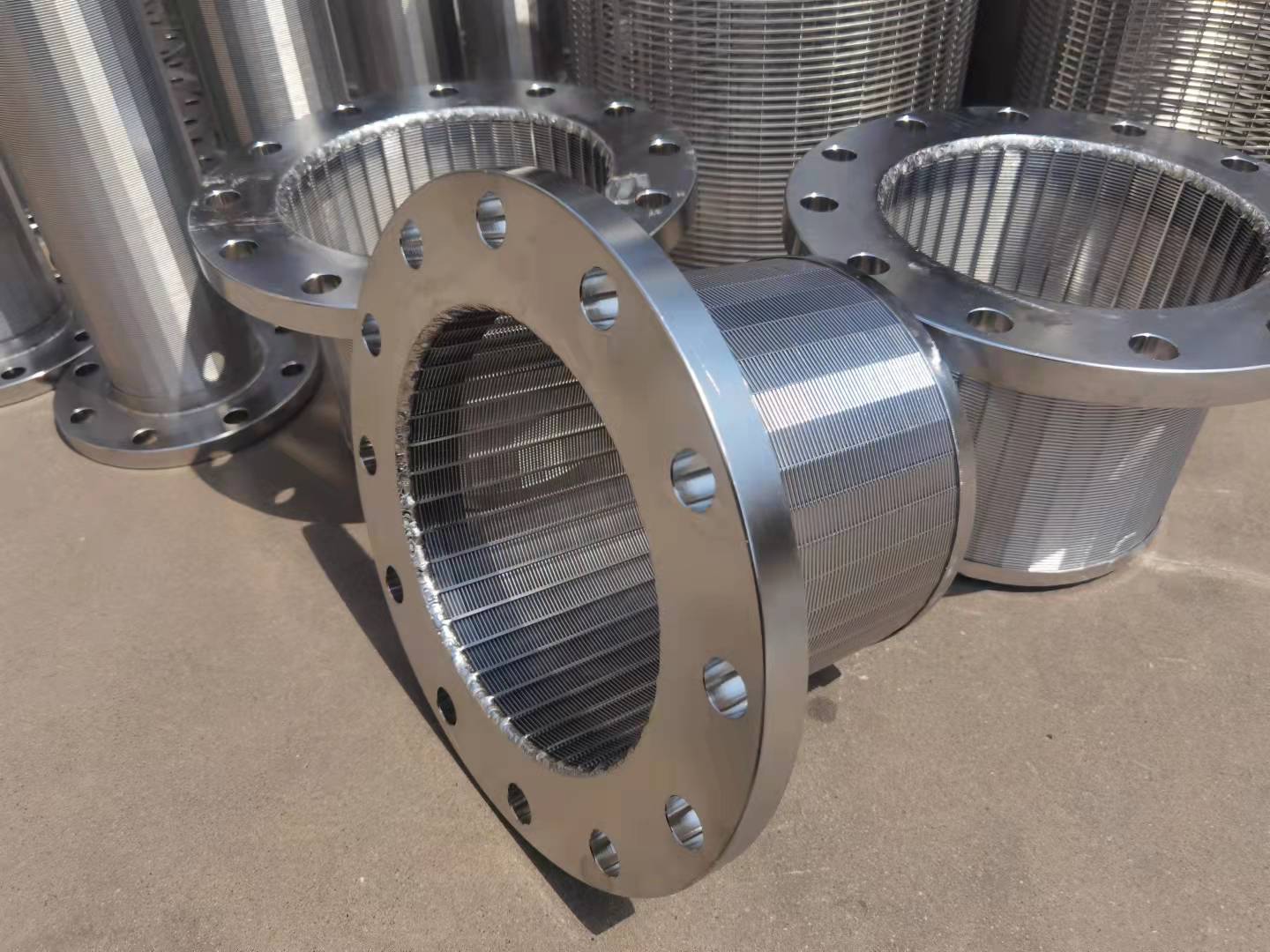 冲孔板筛网案例